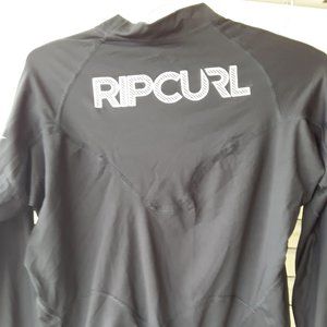 RIP CURL black long sleeve sport top L